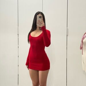 Elegant Red Long-Sleeve Dress